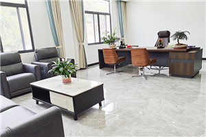 董事長(zhǎng)辦公室